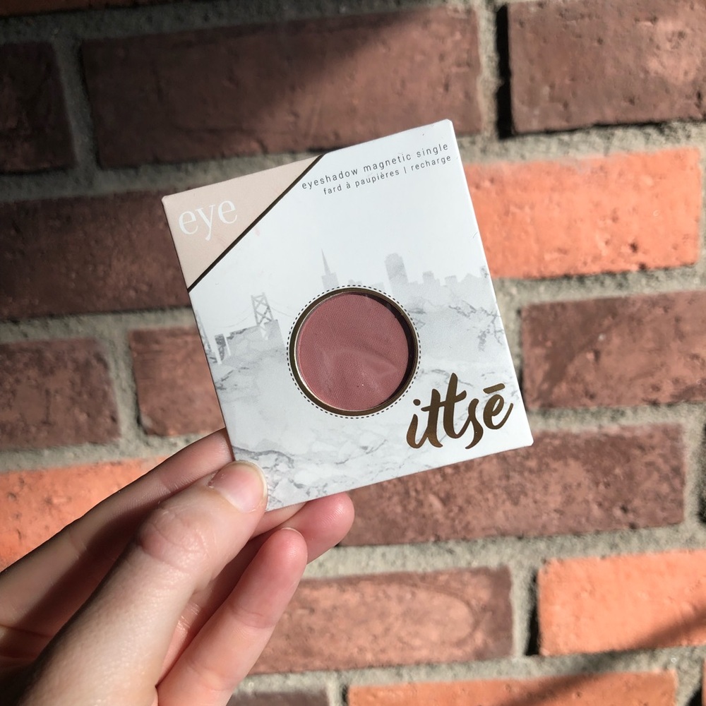 Ittse Magnetic Eyeshadow Single in Boho